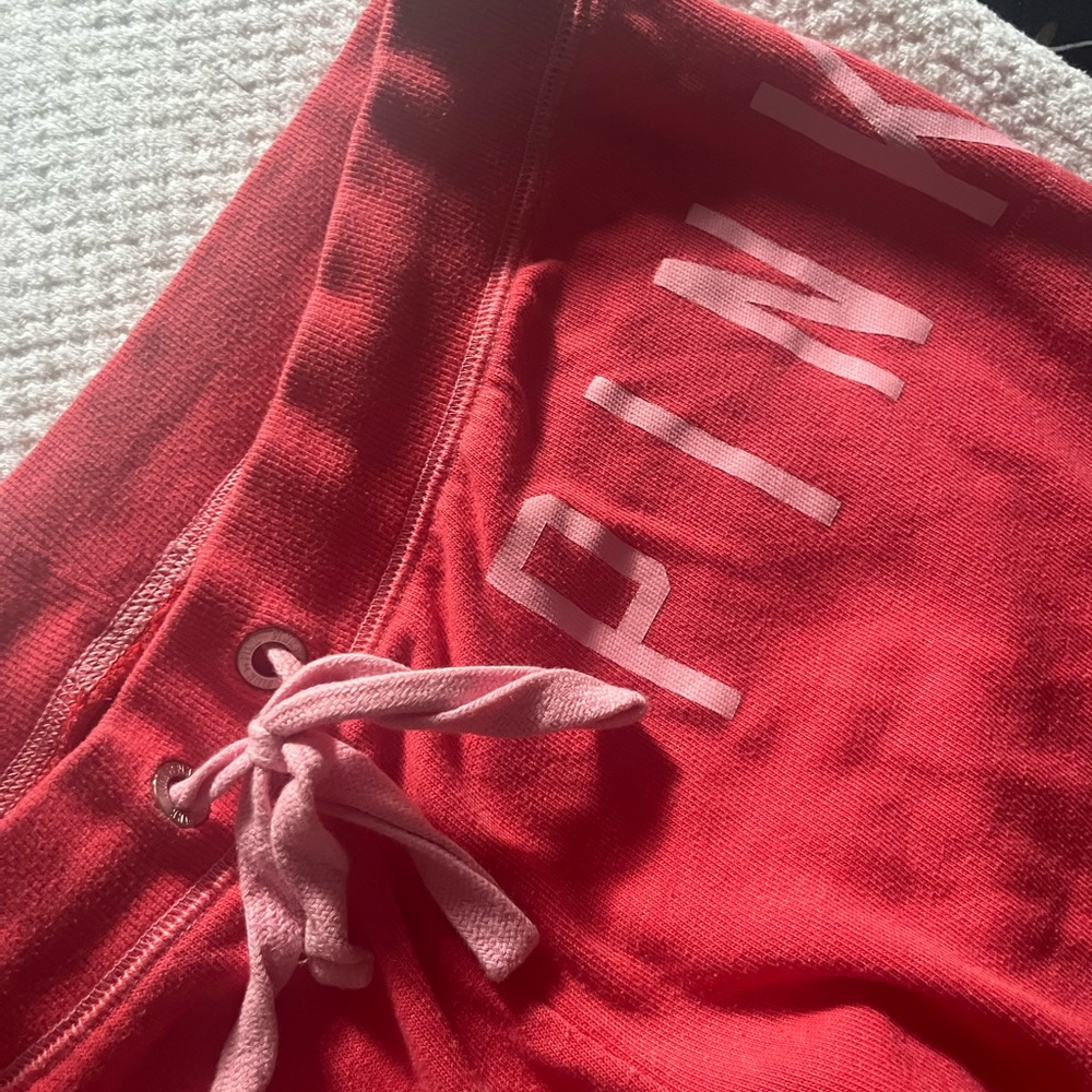 Pink Capri Pants - Picture 2 of 5